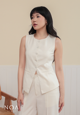 AIRA Button Vest Top