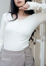 MIORI Rib Henley Long Sleeve Tee