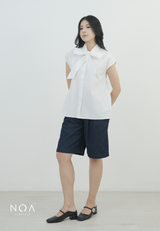 AINA Cotton Ribbon Sleeveless Blouse