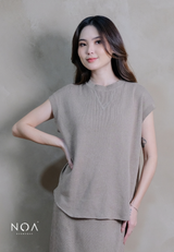 RAKU Knitted Oversized Sleeveless Blouse