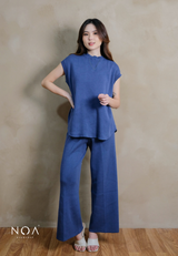 RAKU Knitted Oversized Sleeveless Blouse