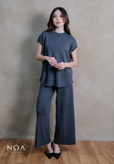 RAKU Knitted Oversized Sleeveless Blouse