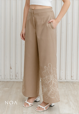 NOA X KUSUMANGGI - MINAE Embroidery Straight Pants