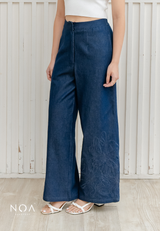 NOA X KUSUMANGGI - MINAE Embroidery Straight Pants