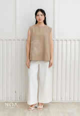 NOA X KUSUMANGGI - MINAE Embroidery Straight Pants