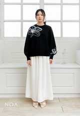 NOA X KUSUMANGGI - YORINE Knitted Puff Sleeve Blouse