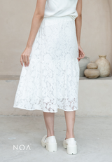 NOA X DHATU AKARI Lace Midi Skirt with Inner