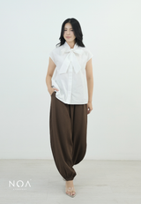 AINA Cotton Ribbon Sleeveless Blouse