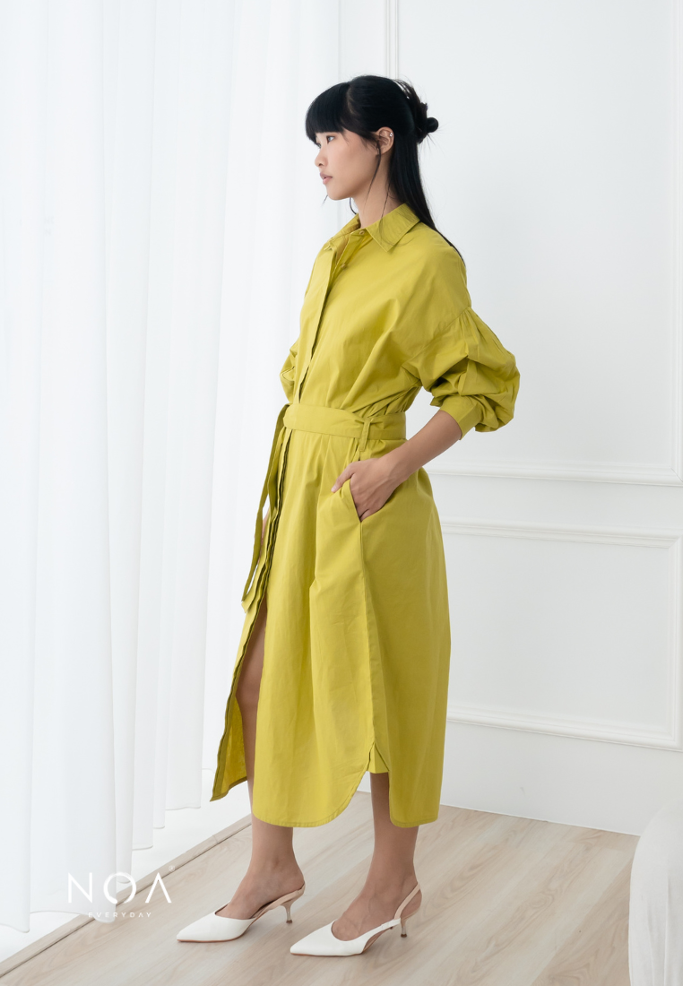 AKEMI Puffsleeve Midi Dress - Yellow