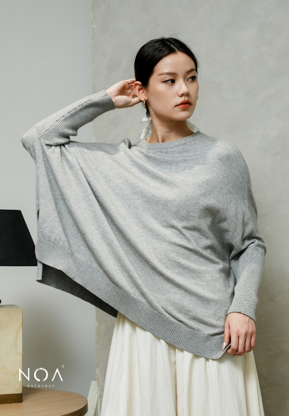 HANAKA Knitted Batwing Blouse
