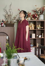 NISEKO Cotton Sleeveless V-Neck Midi Dress with Inner