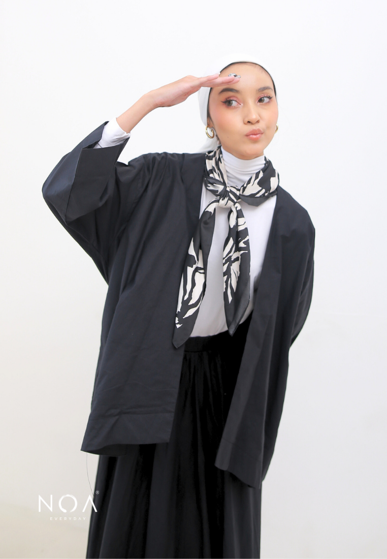 RISAKO Oversized Cardigan - Black