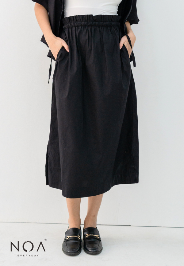UTANO Slit Drawstring Skirt - Black