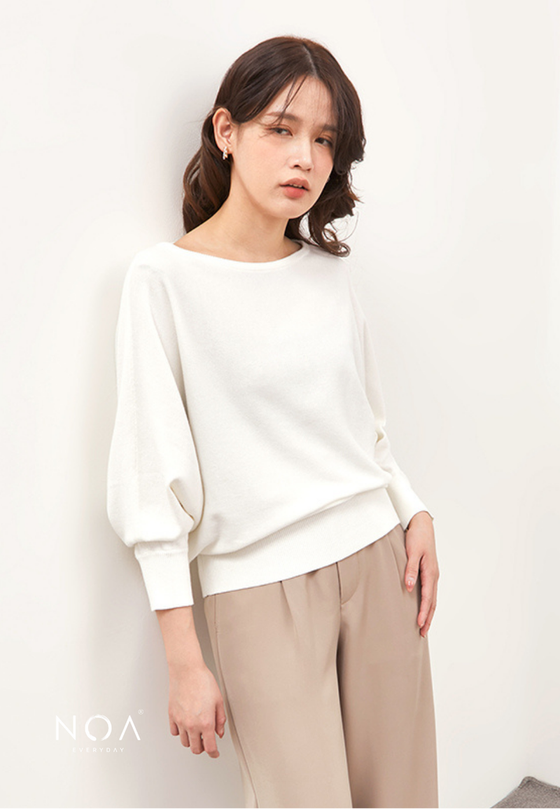 HAZUKI Batwing Knitted Blouse - White