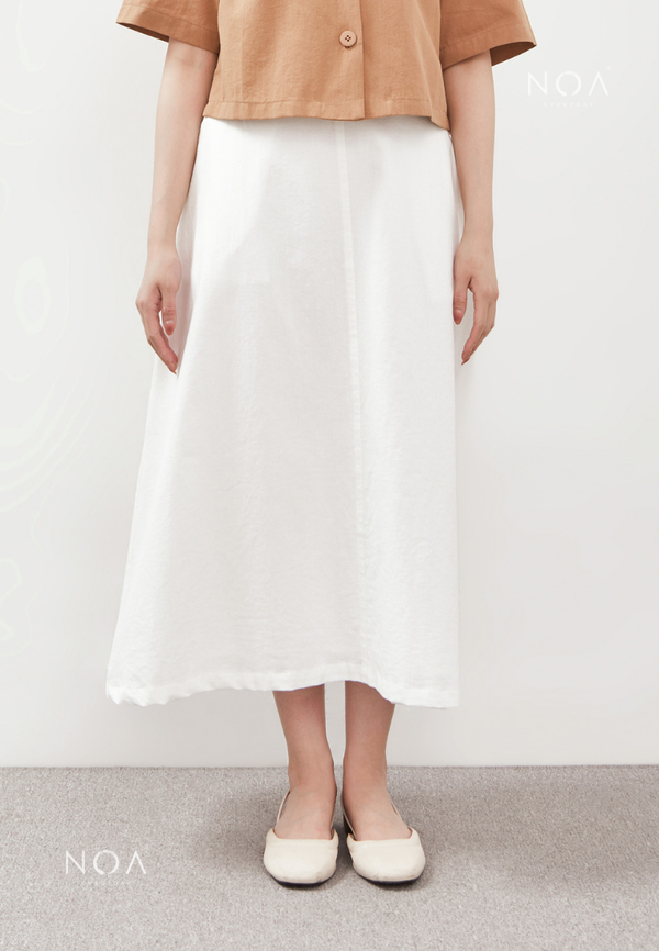 AERI Linen Flared Skirt - White