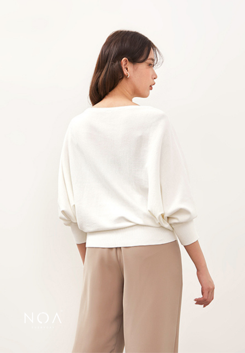 HAZUKI Batwing Knitted Blouse - White