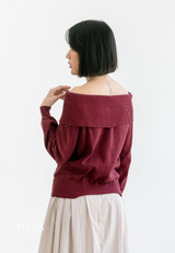 YUEN Off Shoulder Knitted