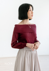 YUEN Off Shoulder Knitted