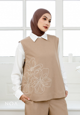 NOA X KUSUMANGGI - AMIRE Embroidery A-Line Sleevelees Blouse