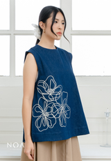 NOA X KUSUMANGGI - AMIRE Embroidery A-Line Sleevelees Blouse