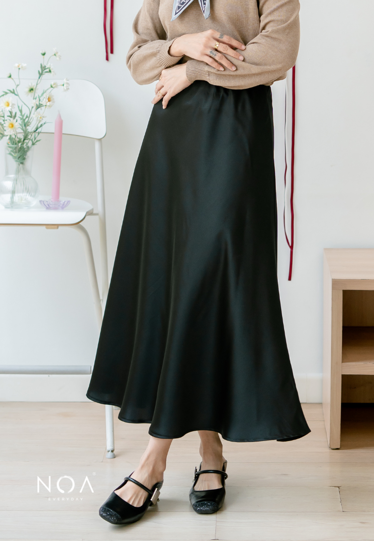 RITSUKA Satin Midi Skirt