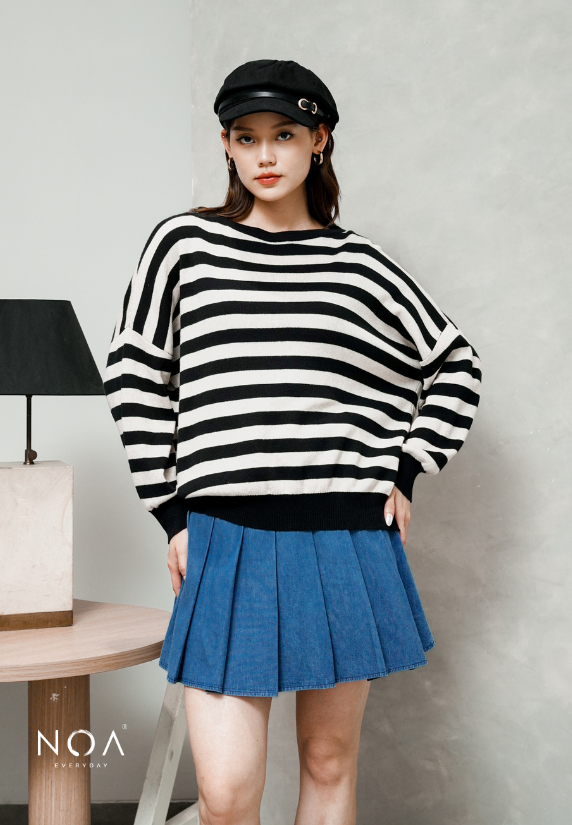 AIRA Pleated Mini Skort
