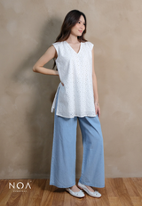SHIRO Cotton Embroidery V-Neck Blouse + Inner Furing