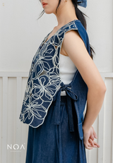 NOA X KUSUMANGGI - NAIRI Embroidery Vest with Side Tie
