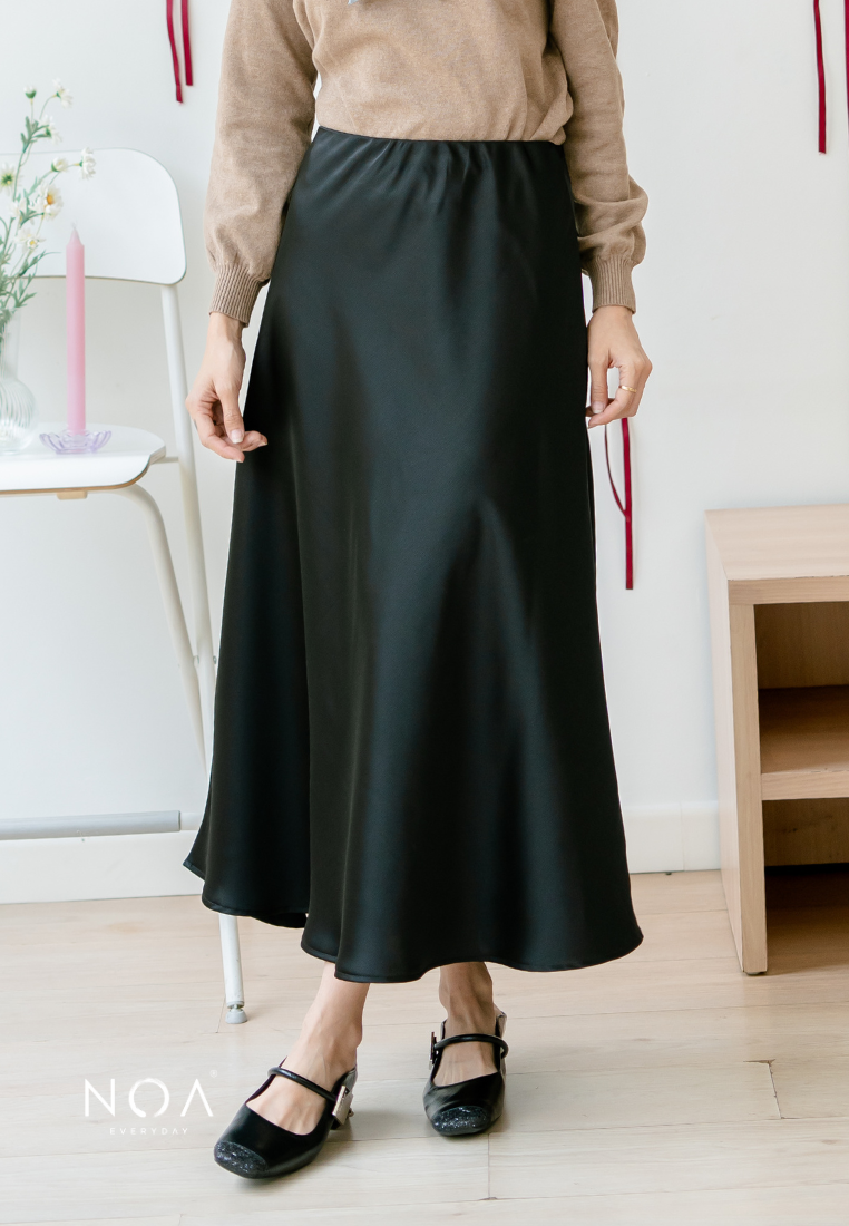 RITSUKA Satin Midi Skirt