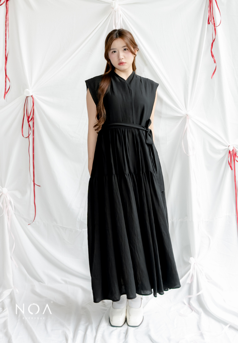 YONA Crinkle Tiered Maxi Dress with Belt