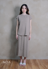 RAKU Knitted Oversized Sleeveless Blouse