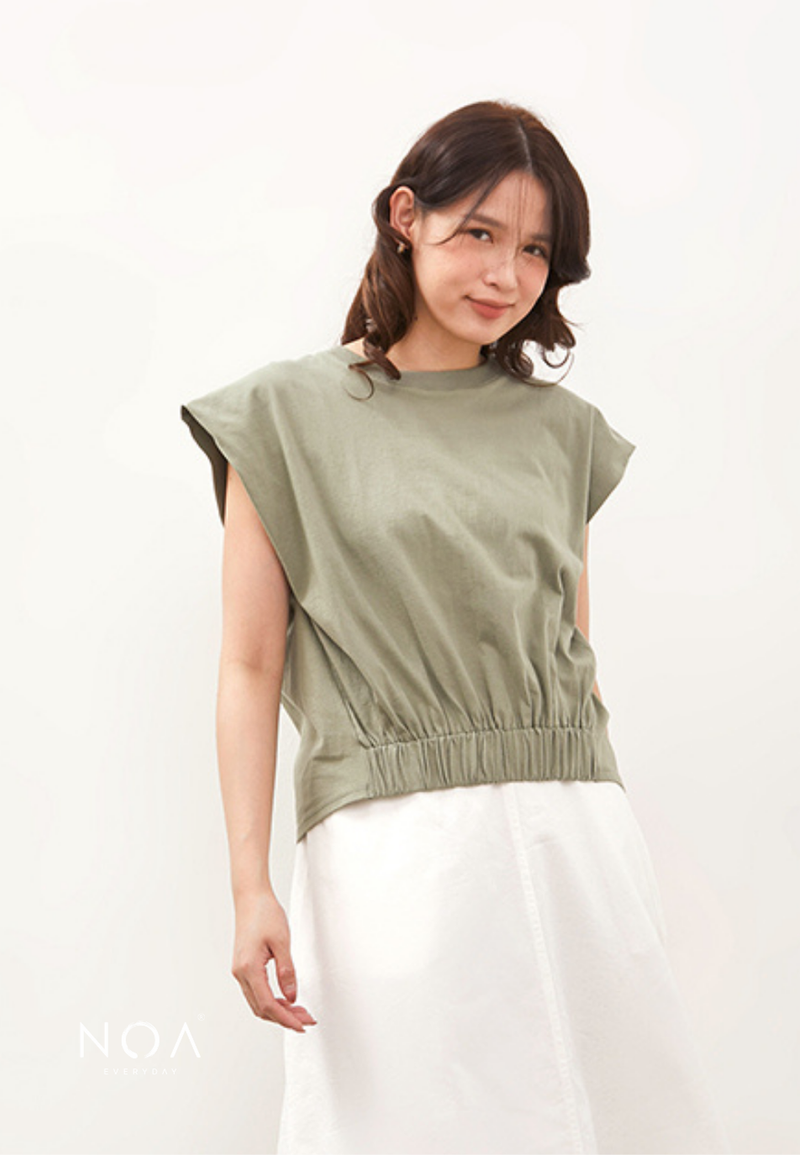 MICHIO Basic Sleeveless T-Shirt