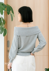 YUEN Off Shoulder Knitted