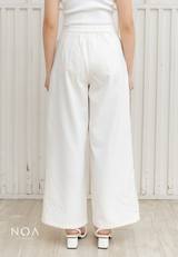 NOA X KUSUMANGGI - MINAE Embroidery Straight Pants