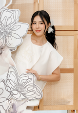 NOA X KUSUMANGGI - AMORI Embroidery Asymmetric Vest