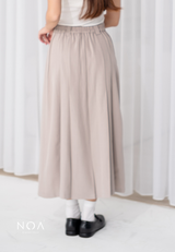 ARISA H-Line Maxi Skirt - Cream