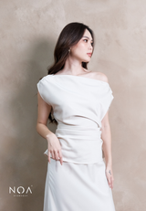 RITSU Sateen Off Shoulder Sleeveless Blouse