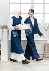 NOA X KUSUMANGGI - SHIZUKA Embroidery Pocket Sleeveless Midi Dress with Belt