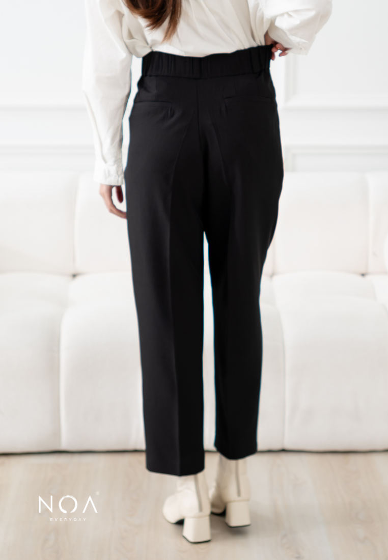 ARISA Ankle Pants - Black