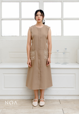 NOA X KUSUMANGGI - SHIZUKA Embroidery Pocket Sleeveless Midi Dress with Belt
