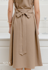 NOA X KUSUMANGGI - SHIZUKA Embroidery Pocket Sleeveless Midi Dress with Belt