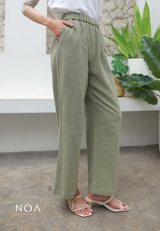 NORIKO Straight Pants - Green