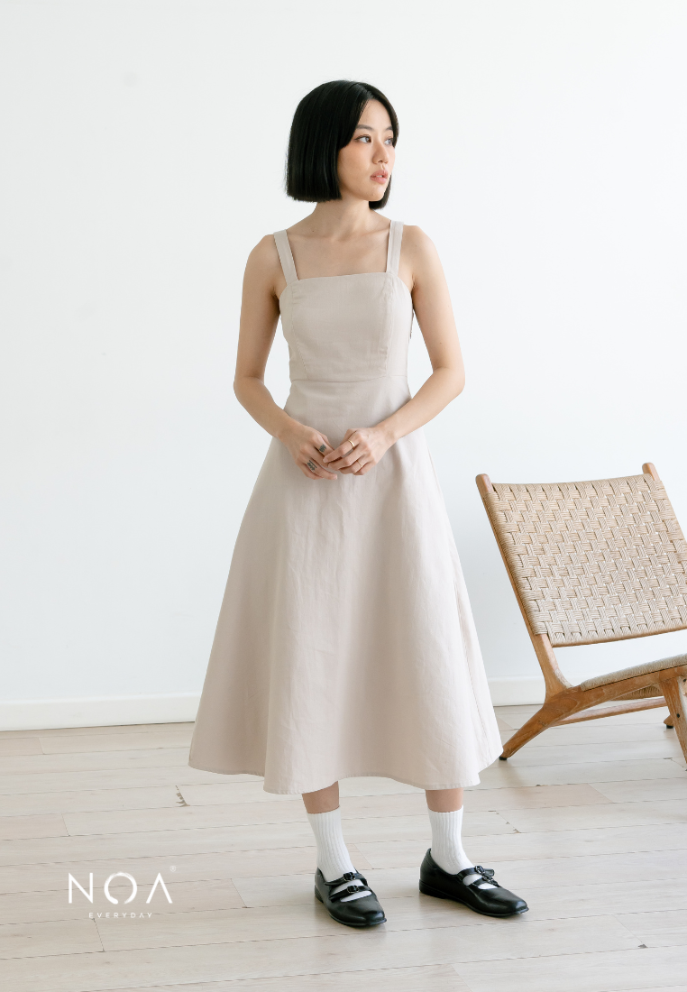 HIKARU Strap Midi Dress