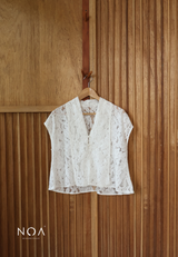 Pre-Order NOA X DHATU AKARI Lace Vest Top (Delivery 1 march)