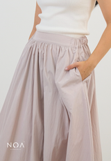 MIZUKA Nylon Midi Skirt