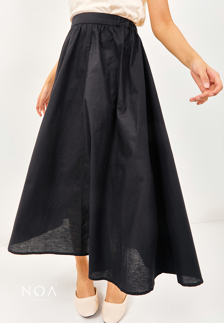 RISAKO Ruffle Flowing Maxi Skirt - Black