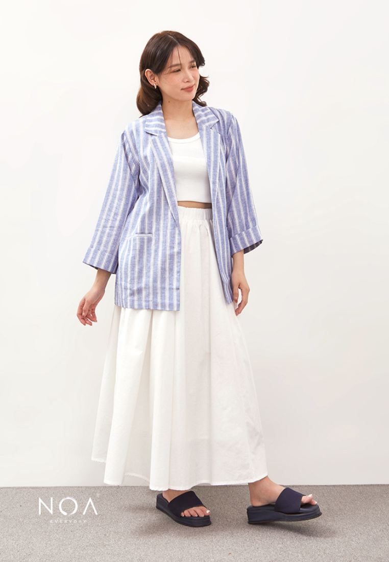 RISAKO Ruffle Flowing Maxi Skirt - White