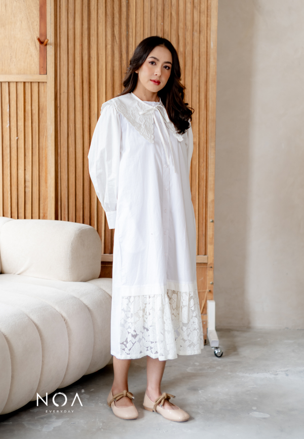 Pre-Order NOA X DHATU AKARI Puffsleeve Midi Dress with Lace (Delivery 1 march)