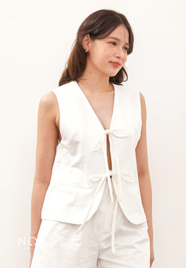 HIKARU Ribbon Vest - White