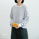 NOAeveryday | ETSU Striped Boxy Longsleeve T-Shirt | Atasan Wanita | Kaos Garis Lengan Panjang Wanita